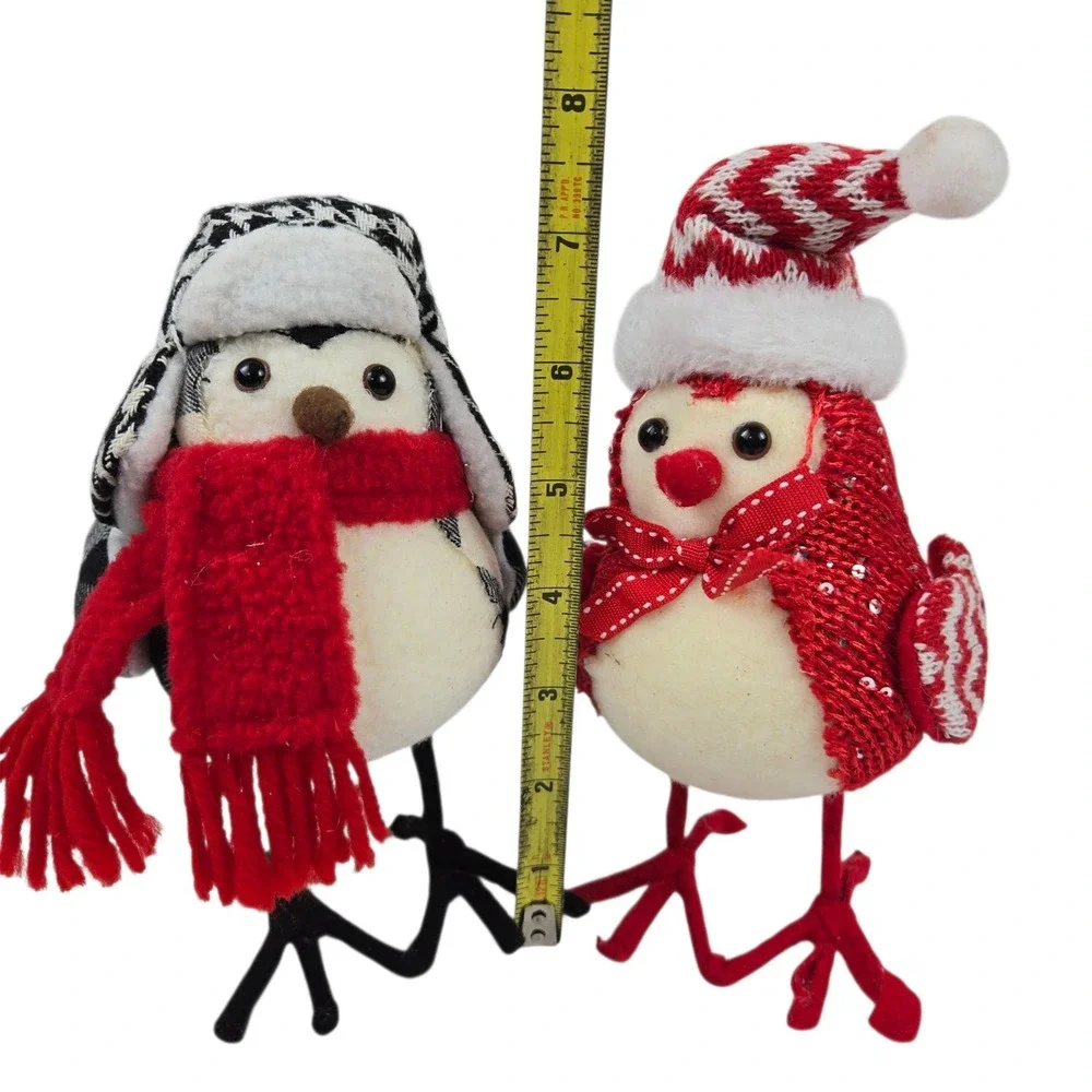 2 Target Wondershop Featherly Friends Birds Christmas Winter Hats & Scarves EUC
